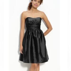 ELIZA‎ J New York Black Satin Ruched Sweetheart Cocktail Prom Dress Women Size 4